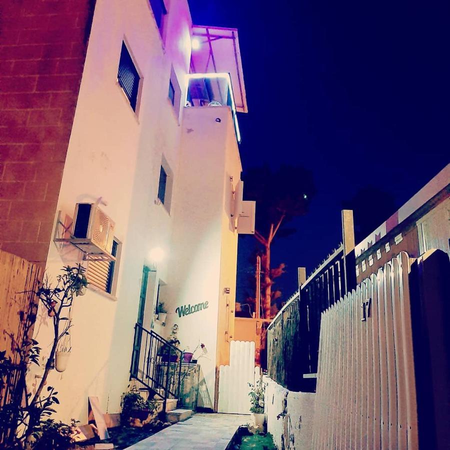 Nice Suite Nahariyya Nahariya Exteriör bild