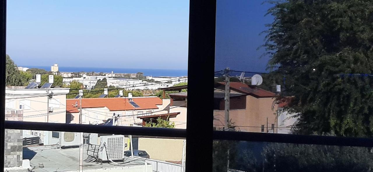 Nice Suite Nahariyya Nahariya Exteriör bild