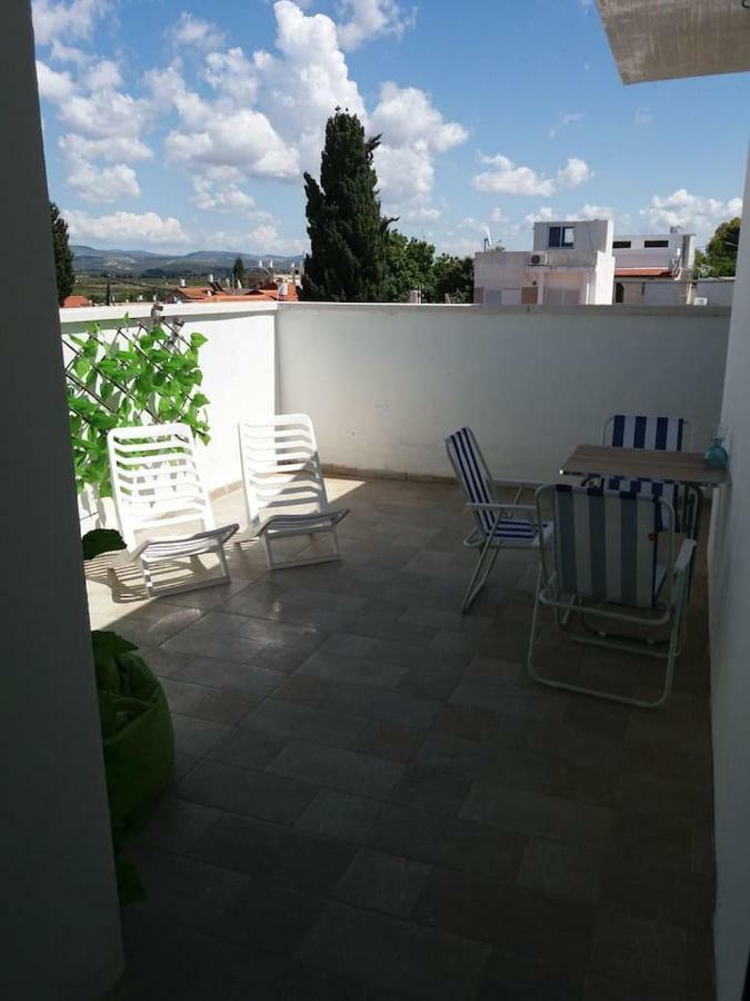 Nice Suite Nahariyya Nahariya Exteriör bild