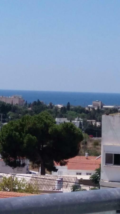 Nice Suite Nahariyya Nahariya Exteriör bild